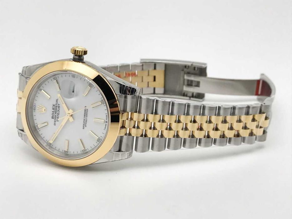 Rolex Datejust 41 – жълто злато, бял циферблат, Jubilee гривна – реални снимки