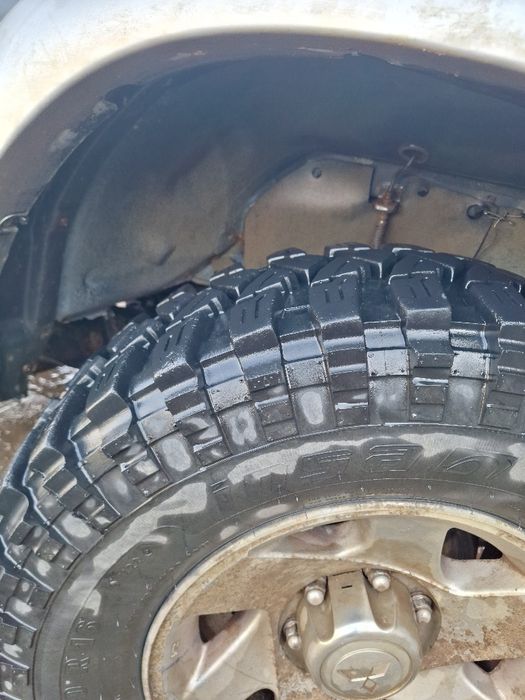 Jeep Mitsubishi l200
