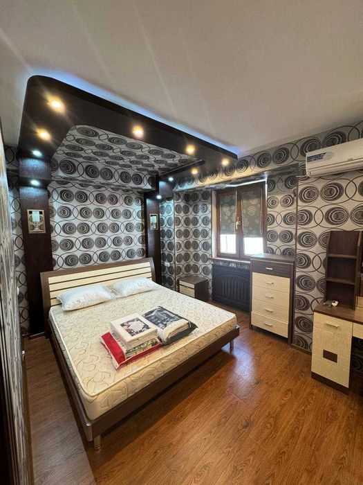 Сдаётся элитная квартира в центре ор-р МВД корзинка 3х комнатная