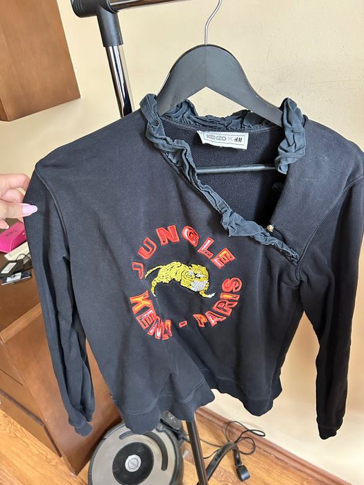 Kenzo by H&M, Pinko, Trussardi Jeans,  EA7