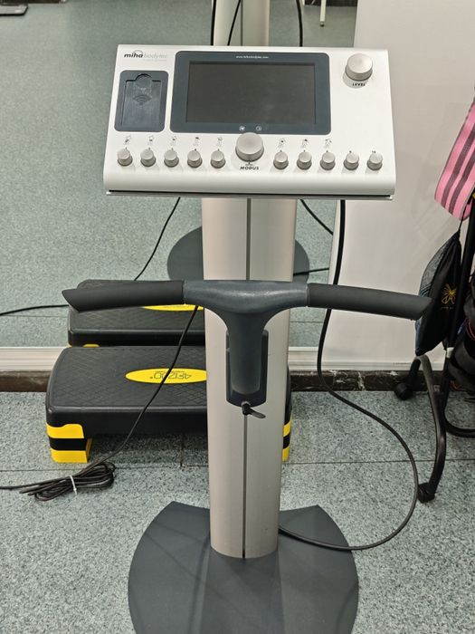 Aparat EMS  Miha Bodytec 2