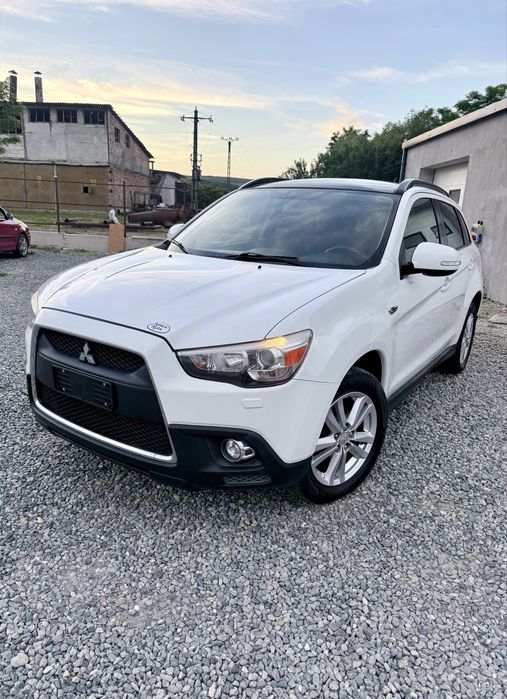 Mitsubishi Asx 4x4 la buton ,Panoramic,Euro 5