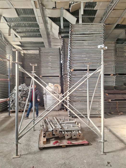 Леса Маналит  Абём есть