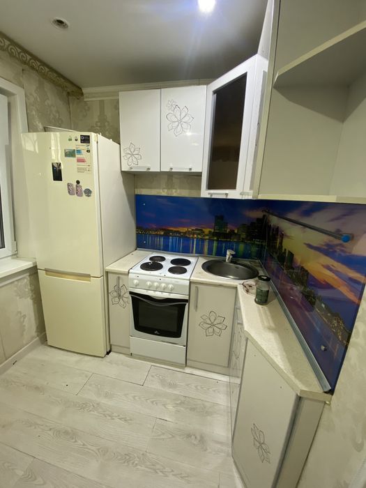 Продам кухонный гарнитур