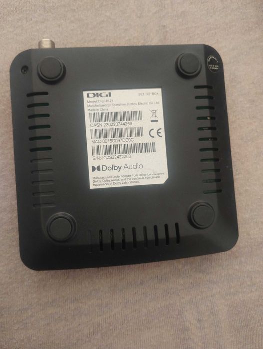 Vând 2 Receiver receptor + telecomandă Digi Js21