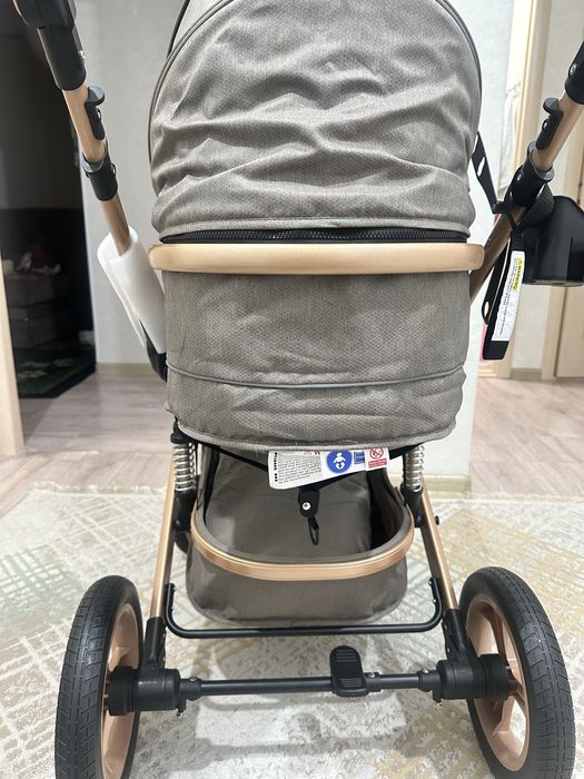 Продам новую коляску Teknum 531