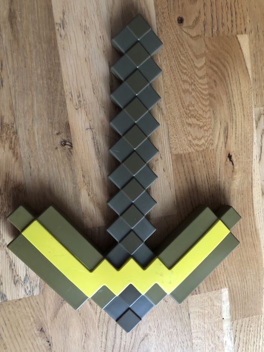 Кирка Minecraft - Златна