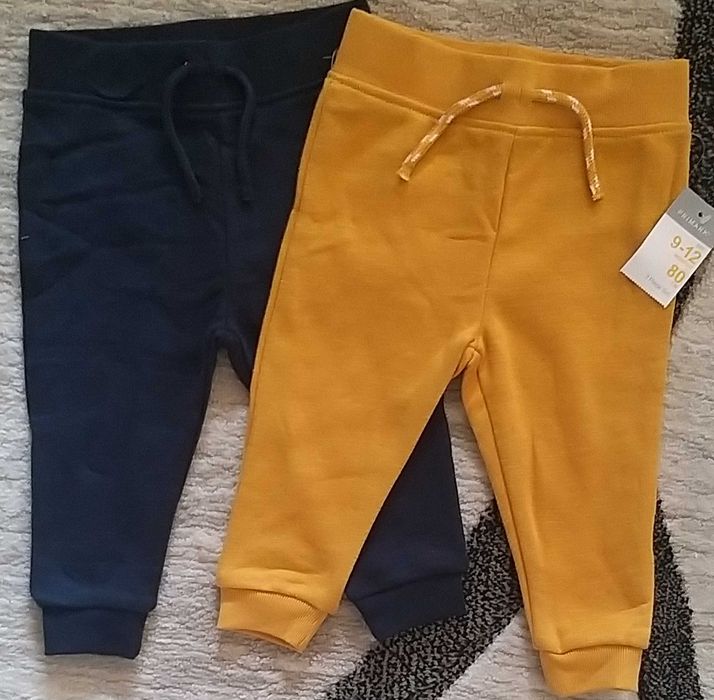 Долнища,къси панталони и дънки за момчета и момичета от 68см до 128см