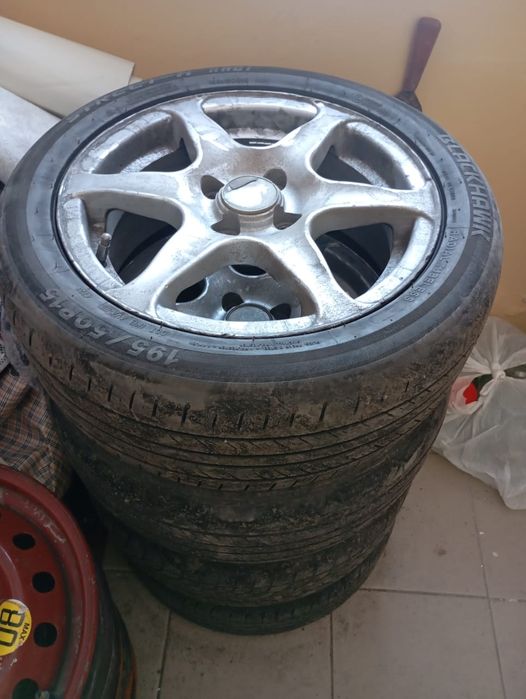 Продам колёса.  .