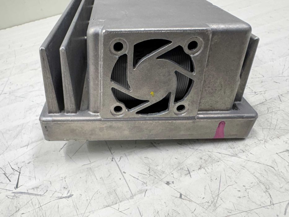 Усилвател БМВ Ф07 Ф01 Х3 Ф25 и други