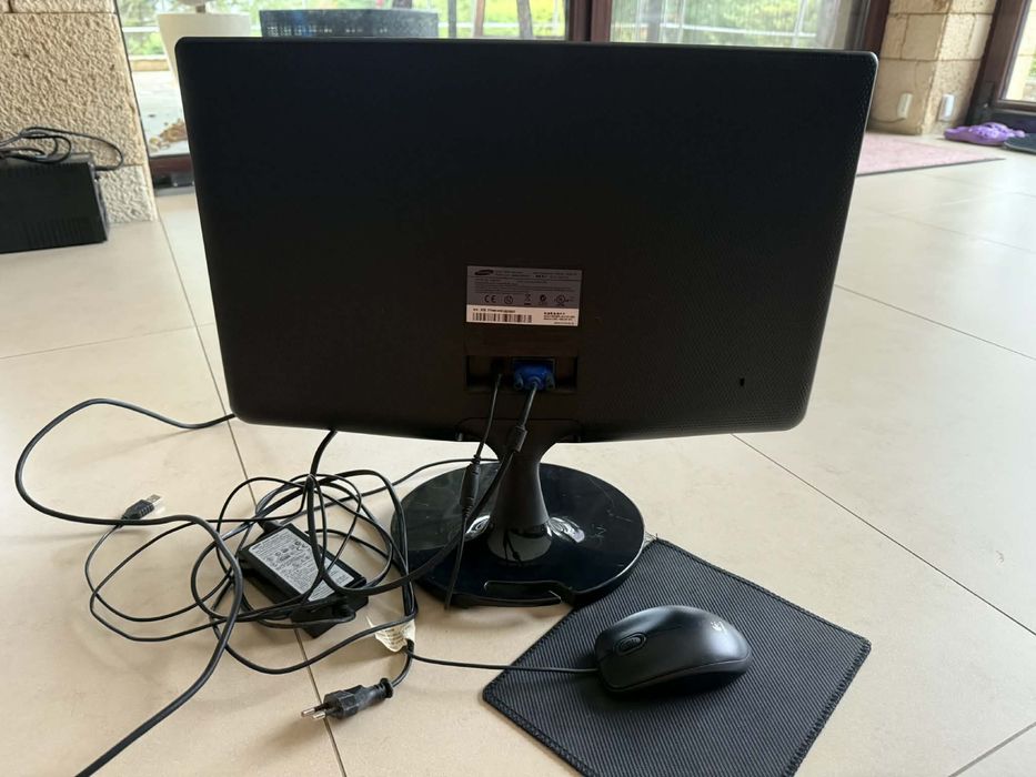 Монитор Samsung S24B150BL  21,5 inch