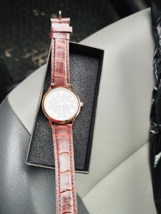 Часовник електронен