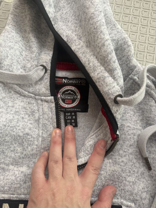 Анцуг : Geographical Norway (S)