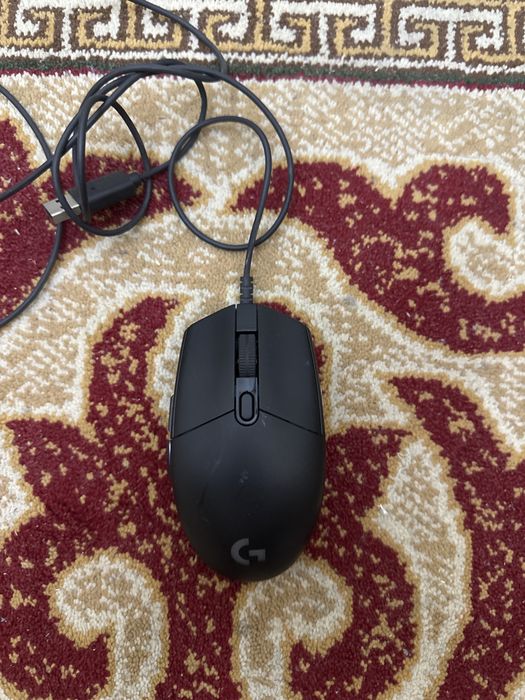 Мышка Logitech g102