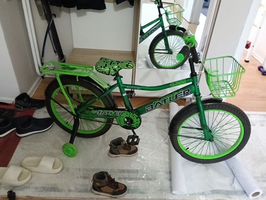 Детский велосипед почти новый