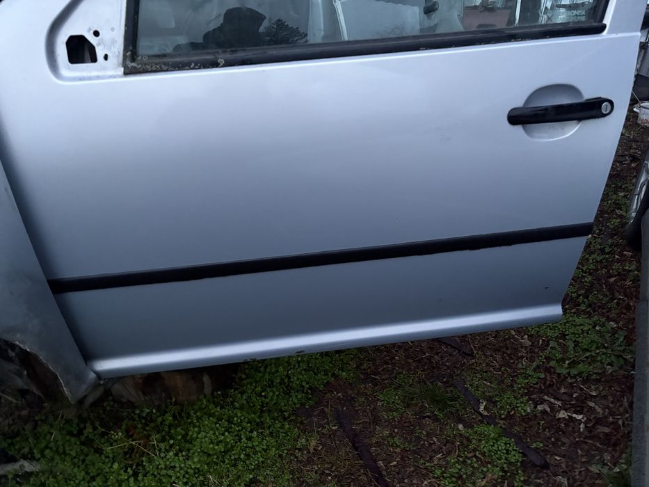 Portiera Usa Stanga Fata Sofer Vw Volkswagen Golf4 Argintiu Gri LB7Z