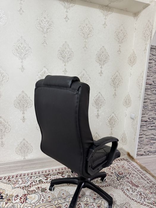 Компьютерное кресло