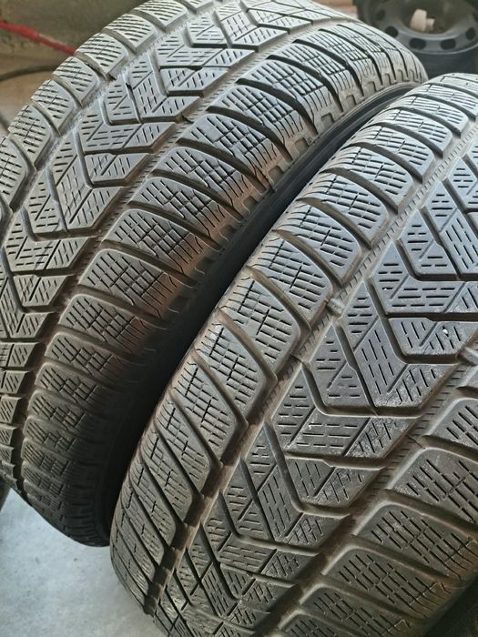 4 anvelope iarnă 235 65 r17 Pirelli