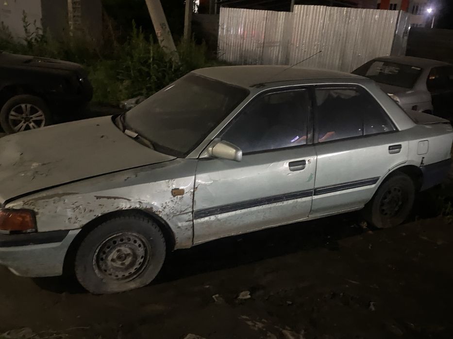 Mazda 323 1.6 на механике