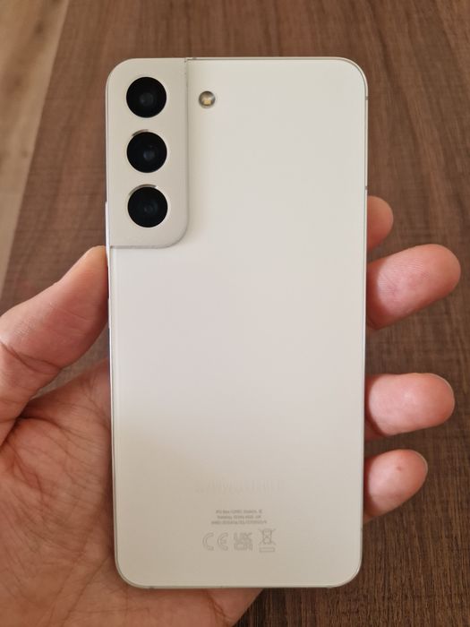 Samsung S22 128GB Остатъчна гаранция