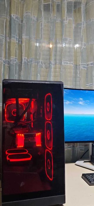 ТОП Геймърско PC Ryzen 5 9600X/32Gb/1TB SSD/RD 6900XT 16Gb/Гаранция