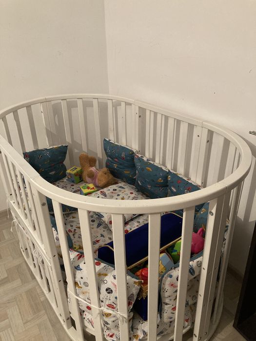 Детская кроватка