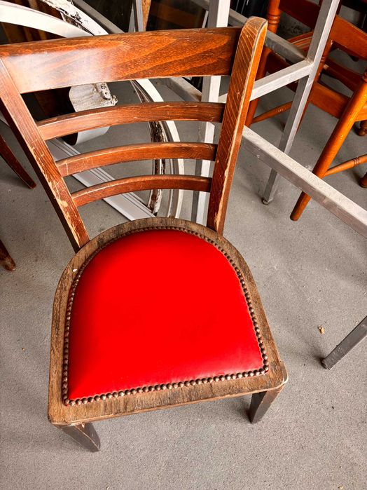 Vand scaune din lemn -stare buna