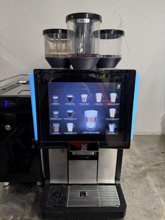 WMF 5000S+ plus Dynamic Milk,2xrasnite,1 instant,lapte proaspat