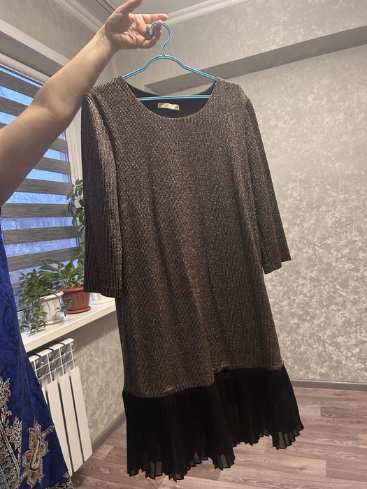 платье нарядное