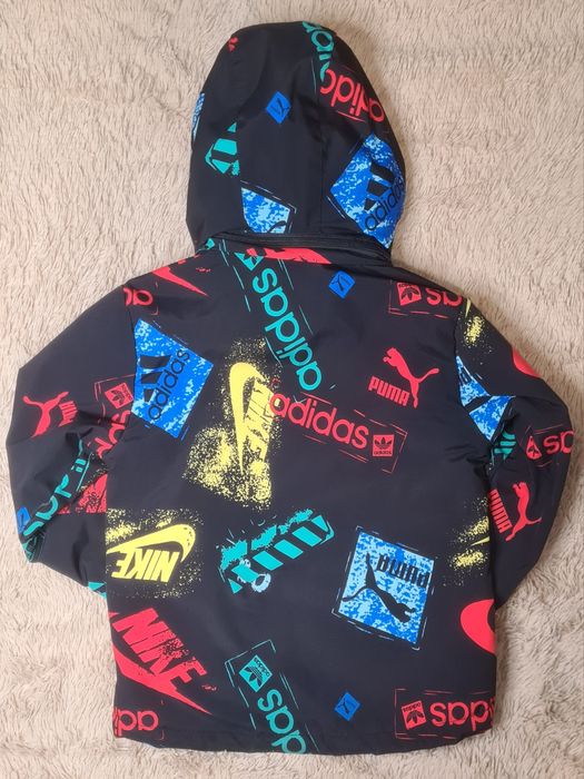 Продам демисезонные куртки на мальчика