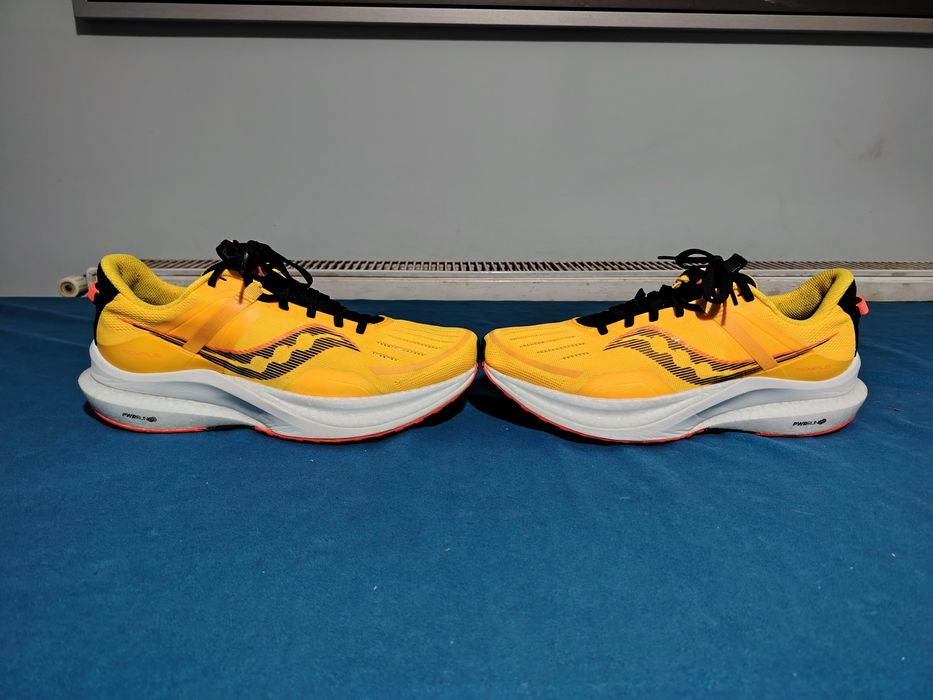 SAUCONY Tempus adidași alergare, mărimea 45, interior 29 cm