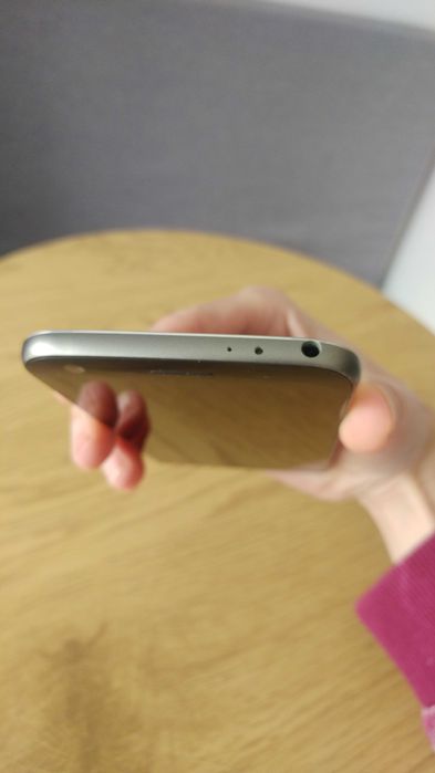 LG G5 32GB+4GB RAM 16MP Камера 4K Видео + нов калъф и зарядно 47.99€