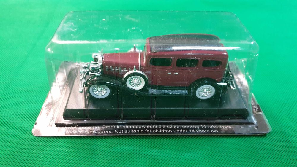 Masini scara 1:43, machete - LOT