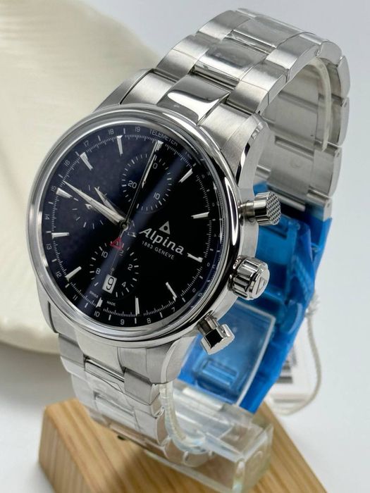 Швейцарские часы фирмы Alpina хронограф