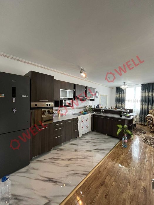 Apartament de vânzare – 3 camere, spațios și luminos!