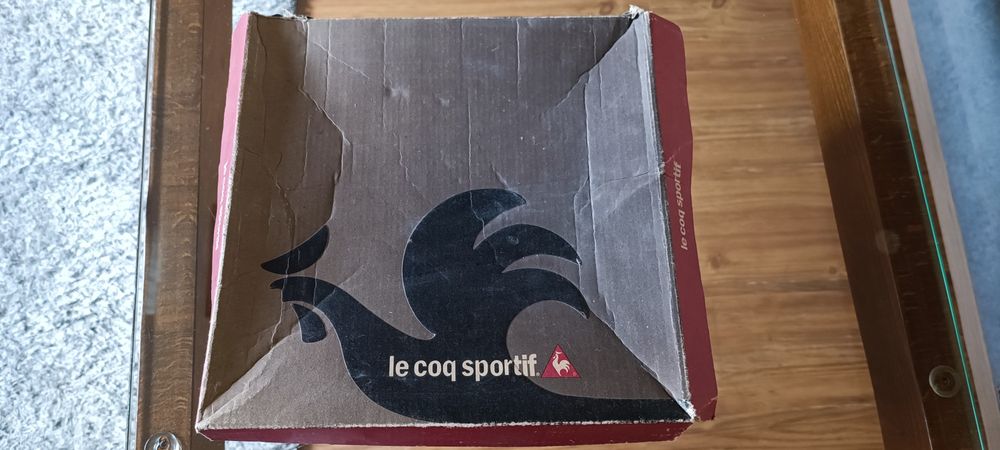 НОВА ЦЕНА Нови дамски кецове Le Coq Sportif 39 номер