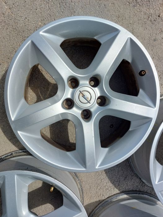 Лети (алуминиеви)джанти  17" 5х110 Опел  Астра, Зафира.