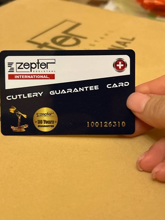 Столовый прибор на 12 персон