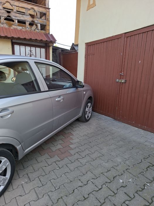 Vând Chevrolet Aveo, stare foarte bună, 2000€ negociabil
