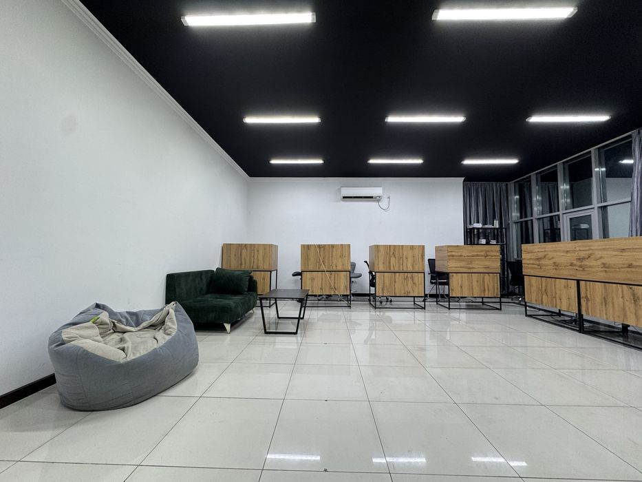 Metro Oybekda 1-Linyada 4-Etajli Ofis 2-etaji Arendaga beriladi