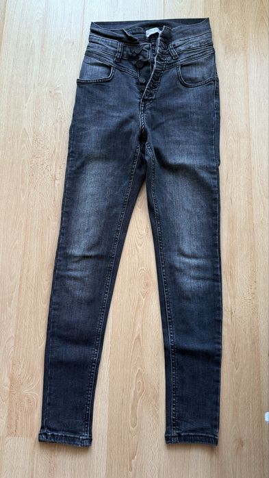 Дънки еластични