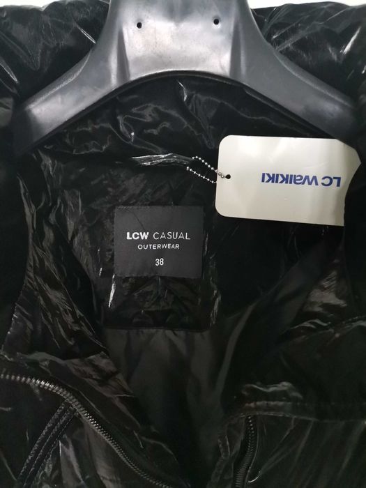 НОВО  елегантно  дамско яке тип "лачено"