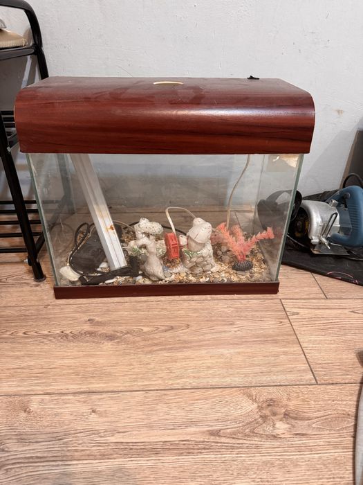 Продам Аквариум недорого