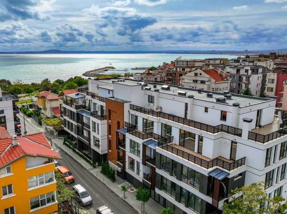 Дава се под наем Едностаен апартамент в Бургас, Сарафово - 64 кв.м за 500 € - Снимка #14