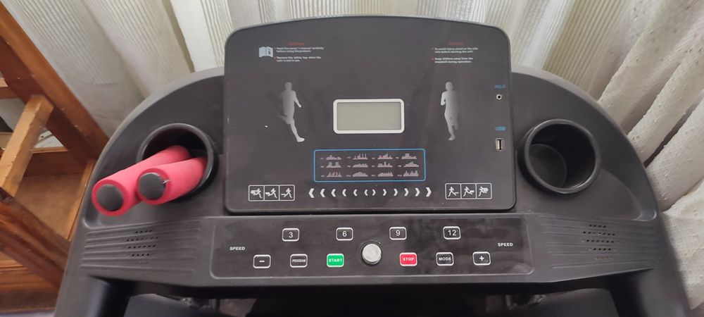 Продам беговую дорожку