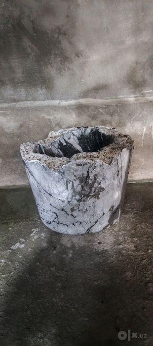 Кашпо из бетона ексллюзив