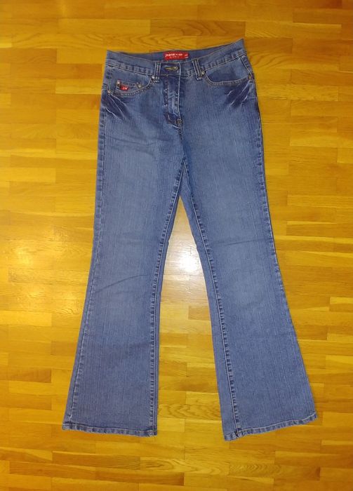 Дънки, S/М размер с бродерия