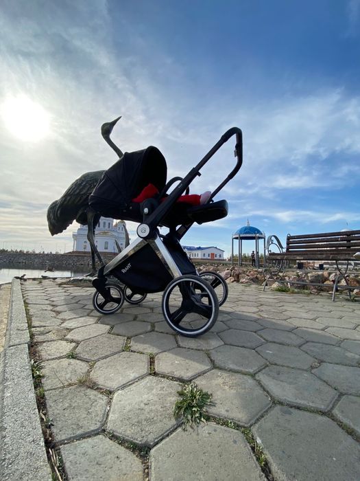 Продам коляску 3 в 1