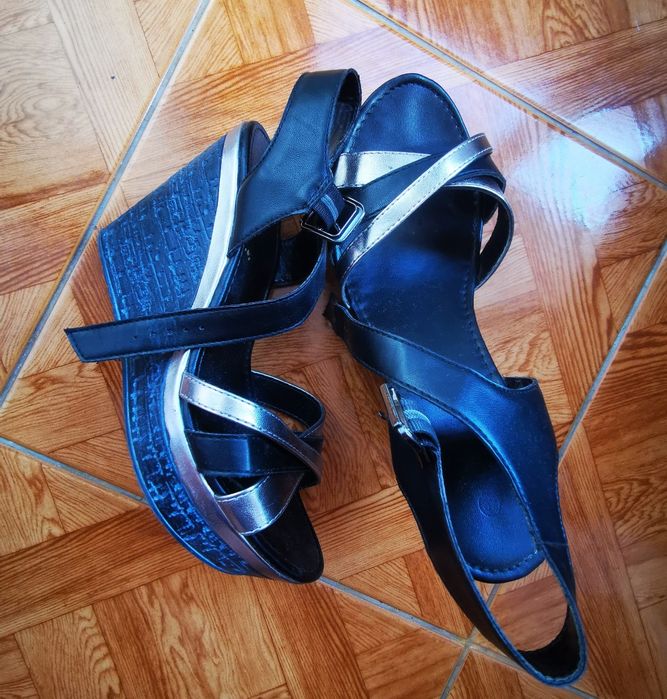 Adidas tip gheata asics, balerini, saboti sandale mar 40