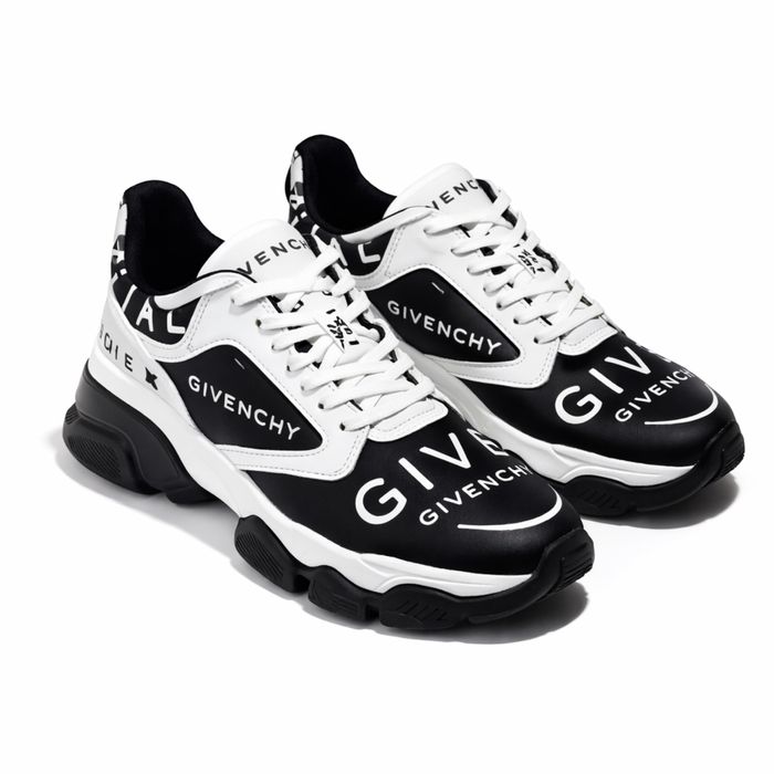 Givenchy  Chain  Reaction – Originali 100%